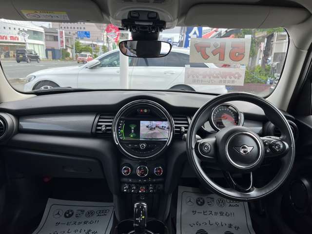 ミニ ミニ クーパー ５ドア ＤＣＴ R1年 (東海) 99