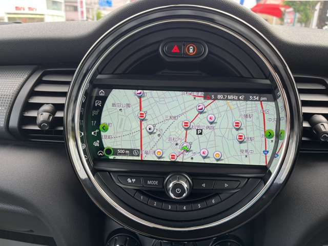ミニ ミニ クーパー ５ドア ＤＣＴ R1年 (東海) 99