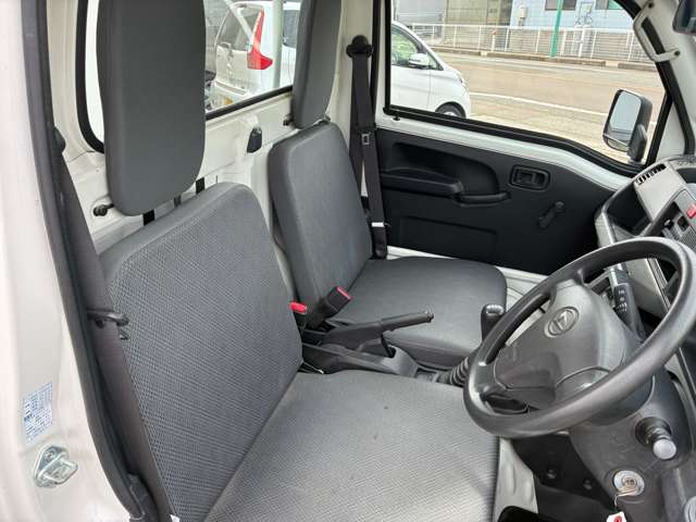 ダイハツ ハイゼットトラック ６６０ スタンダード ３方開 ４ＷＤ H28年 (甲信越・北陸) 99