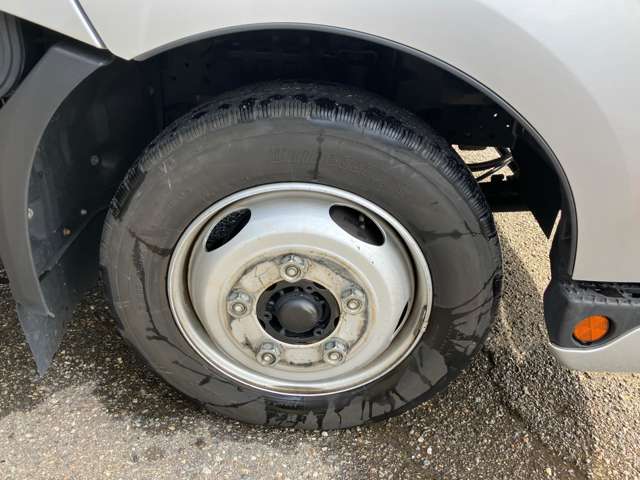 日野自動車 デュトロ 積載車 R4年 (甲信越・北陸) 99