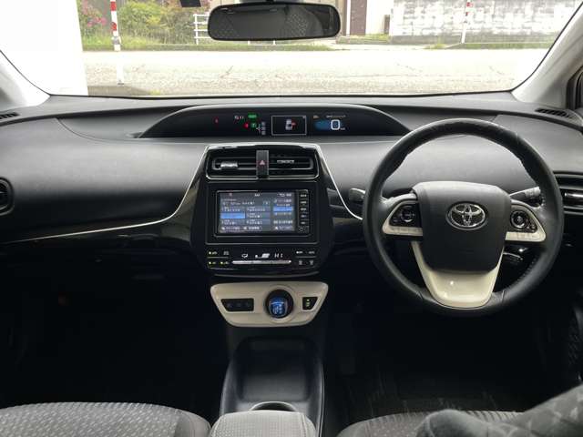 トヨタ プリウス １．８ Ｓ H29年 (甲信越・北陸) 99