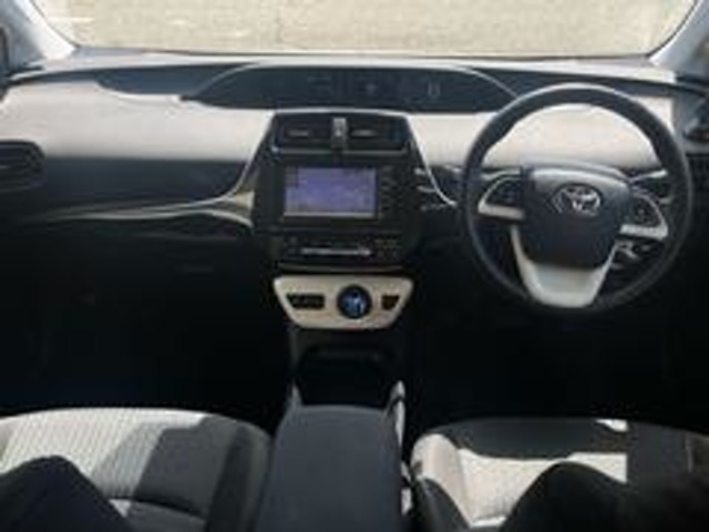 トヨタ プリウス １．８ Ｓ H28年 (甲信越・北陸) 99