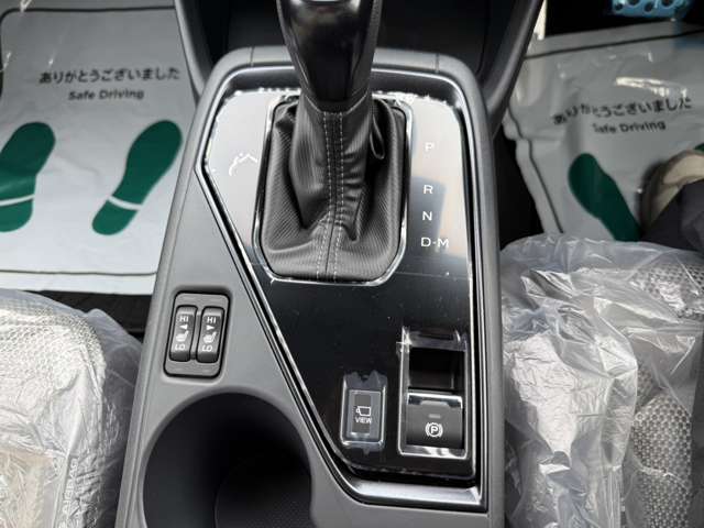 スバル クロストレック ２．５ プレミアム Ｓ：ＨＥＶ ＥＸ ４ＷＤ R8年 (甲信越・北陸) 99