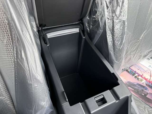 スバル クロストレック ２．５ プレミアム Ｓ：ＨＥＶ ＥＸ ４ＷＤ R8年 (甲信越・北陸) 99
