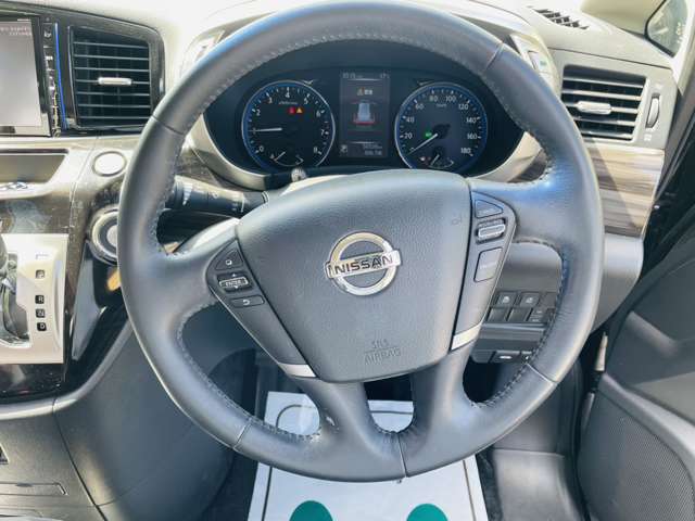 日産 エルグランド ２．５ ２５０ハイウェイスターＳ H27年 (甲信越・北陸) 99