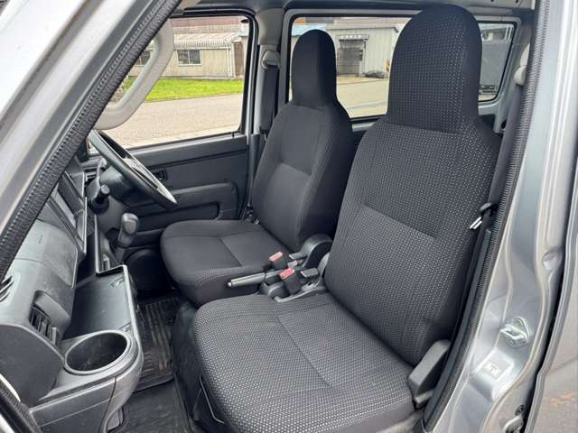 ダイハツ ハイゼットカーゴ ６６０ デラックス ハイルーフ ４ＷＤ R3年 (甲信越・北陸) 99