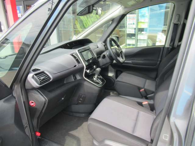 日産 セレナ ２．０ ＸＶ マルチベッド ４ＷＤ R4年 (甲信越・北陸) 99