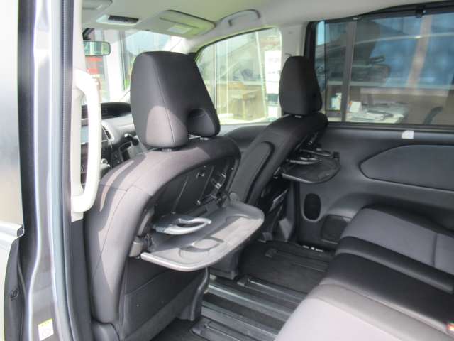 日産 セレナ ２．０ ＸＶ マルチベッド ４ＷＤ R4年 (甲信越・北陸) 99