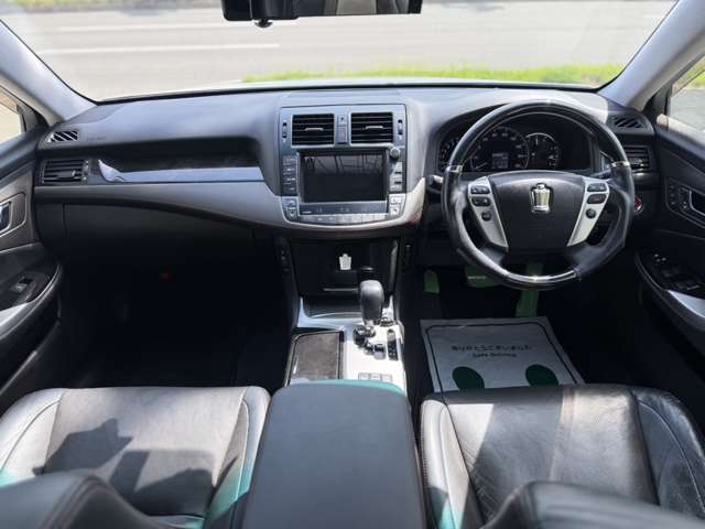 トヨタ クラウンアスリート ２．５ Ｉ－ＦＯＵＲ プレミアムエディション ４ＷＤ H24年 (北海道) 99
