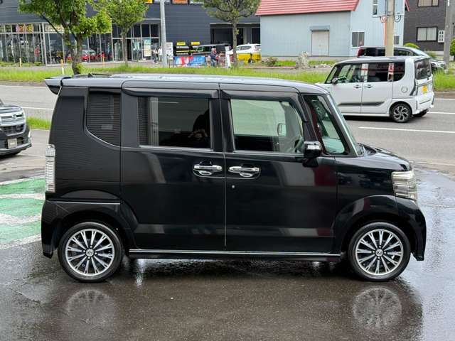 ホンダ Ｎ　ＢＯＸ ６６０ カスタムＧ ターボパッケージ ４ＷＤ H24年 (北海道) 99