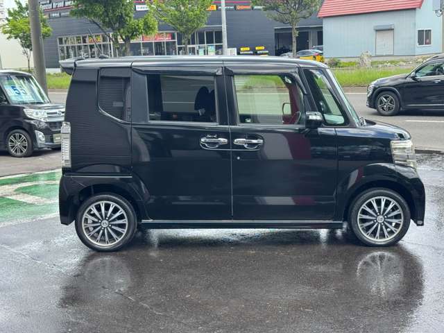 ホンダ Ｎ　ＢＯＸ ６６０ カスタムＧ ターボパッケージ ４ＷＤ H24年 (北海道) 99