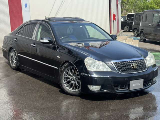 トヨタ クラウンマジェスタ ４．３ Ｃタイプ Ｉ－ＦＯＵＲ Ｆパッケージ・６０ＴＨスペシャルエディション ４ＷＤ H18年 (北海道) 99