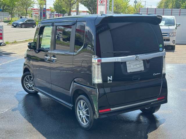 ホンダ Ｎ　ＢＯＸ ６６０ カスタムＧ ターボＳＳパッケージ ４ＷＤ H29年 (北海道) 99