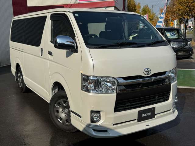 トヨタ ハイエースバン ２．８ スーパーＧＬ ５０ＴＨ アニバーサリー リミテッド ロングボディ ディーゼルターボ ４ＷＤ R1年 (北海道) 99