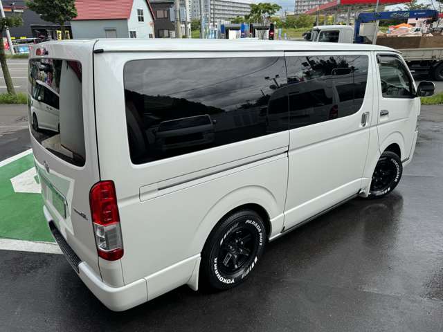 トヨタ ハイエースバン ３．０ スーパーＧＬ ダークプライム ロングボディ ディーゼルターボ ４ＷＤ H29年 (北海道) 99