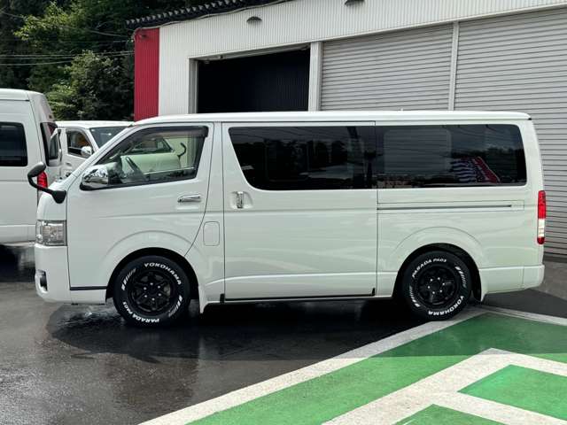 トヨタ ハイエースバン ３．０ スーパーＧＬ ダークプライム ロングボディ ディーゼルターボ ４ＷＤ H29年 (北海道) 99