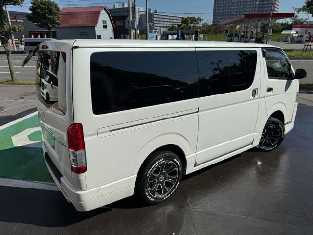 トヨタ ハイエースバン ２．８ スーパーＧＬ ロング ディーゼルターボ ４ＷＤ R2年 (北海道) 99