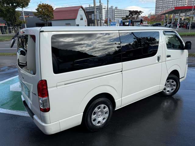 トヨタ ハイエースバン ２．８ スーパーＧＬ ロング ディーゼルターボ ４ＷＤ R2年 (北海道) 99