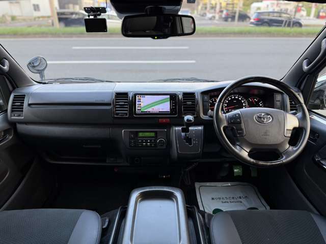 トヨタ ハイエースバン ２．８ スーパーＧＬ ダークプライムＩＩ ロングボディ ディーゼルターボ ４ＷＤ H30年 (北海道) 99