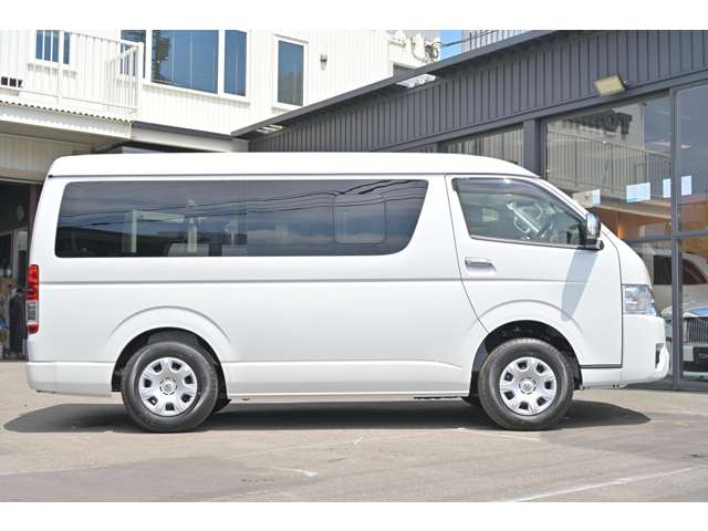 トヨタ ハイエースワゴン ２．７ ＧＬ ロング ミドルルーフ ４ＷＤ R8年 (北海道) 99