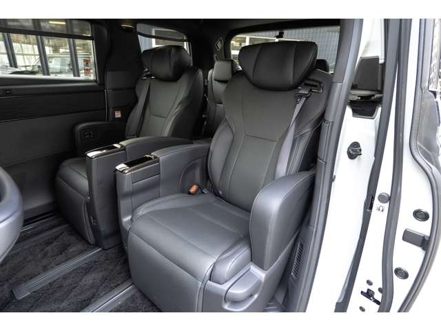 トヨタ アルファード ２．５ Ｚ ４ＷＤ R6年 (北海道) 99