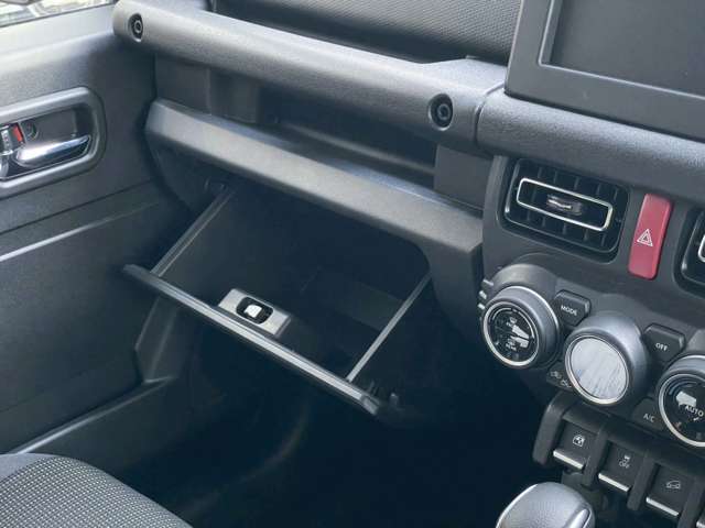 スズキ ジムニー　ノマド １．５ ＦＣ ４ＷＤ R8年 (北海道) 99