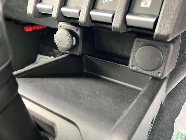スズキ ジムニー　ノマド １．５ ＦＣ ４ＷＤ R7年 (北海道) 99
