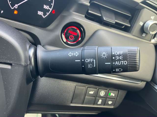 ホンダ ヴェゼル １．５ Ｅ：ＨＥＶ Ｚ ４ＷＤ R6年 (北海道) 99