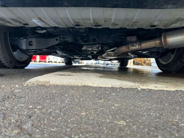 日産 エルグランド ２．５ ２５０ハイウェイスターＳ ４ＷＤ R5年 (北海道) 99
