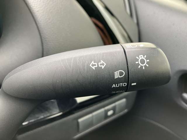トヨタ アクア １．５ Ｘ Ｅ－ＦＯＵＲ ４ＷＤ R5年 (北海道) 99