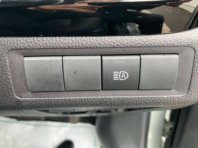 トヨタ アクア １．５ Ｘ Ｅ－ＦＯＵＲ ４ＷＤ R5年 (北海道) 99