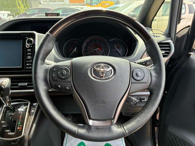 トヨタ エスクァイア ２．０ ＧＩ プレミアムパッケージ ４ＷＤ H30年 (北海道) 99