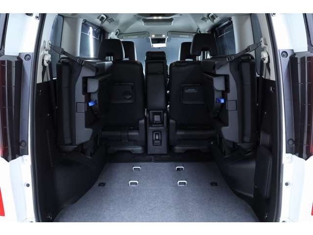 日産 セレナ ２．０ ハイウェイスターＶ ４ＷＤ R5年 (北海道) 99