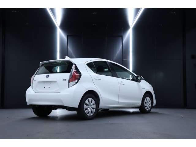 トヨタ アクア １．５ Ｌ H26年 (北海道) 99