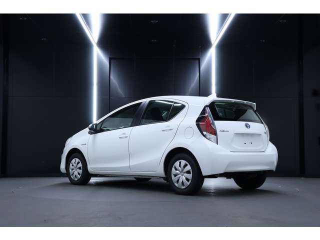トヨタ アクア １．５ Ｌ H26年 (北海道) 99