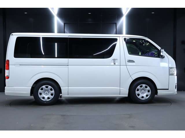 トヨタ ハイエースバン ２．８ スーパーＧＬ ダークプライムＩＩ ロングボディ ディーゼルターボ ４ＷＤ R5年 (北海道) 99