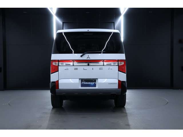 三菱 デリカ　Ｄ：５ ２．２ シャモニー 電動サイドステップ装着車 ディーゼルターボ ４ＷＤ R7年 (北海道) 99