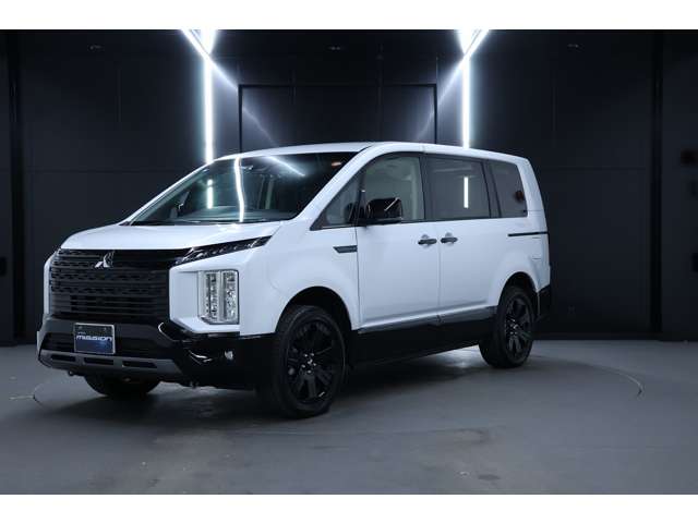 三菱 デリカ　Ｄ：５ ２．２ シャモニー 電動サイドステップ装着車 ディーゼルターボ ４ＷＤ R7年 (北海道) 99