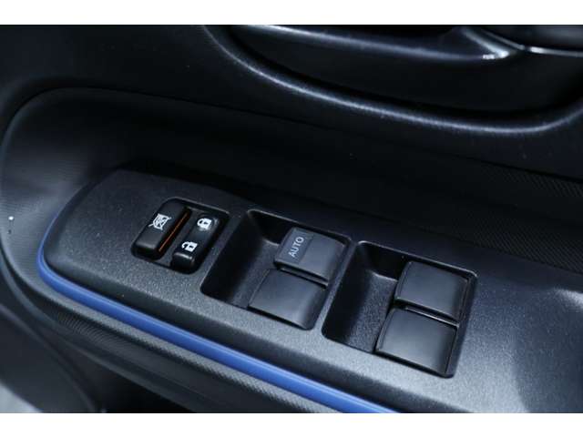 トヨタ アクア １．５ Ｓ H26年 (北海道) 99