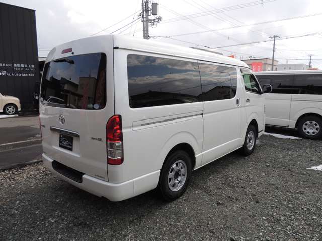 トヨタ ハイエースバン ２．７ スーパーＧＬ ダークプライム ワイド ミドルルーフ ロングボディ ４ＷＤ H27年 (北海道) 99
