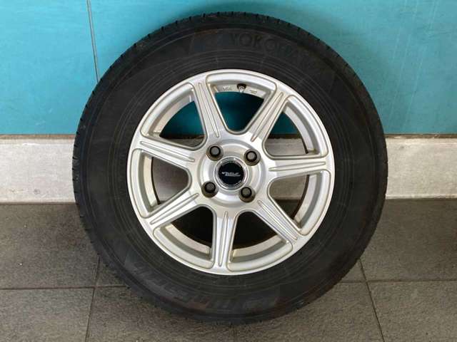 日産 ノート １．２ Ｘ ＦＯＵＲ Ｖセレクション プラスセーフティ ４ＷＤ H27年 (北海道) 99