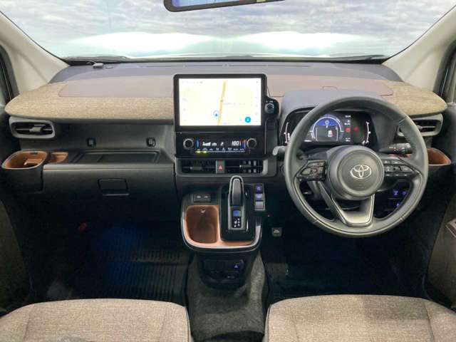 トヨタ シエンタ　ハイブリッド ハイブリッド １．５ Ｚ Ｅ－ＦＯＵＲ ４ＷＤ R5年 (北海道) 99