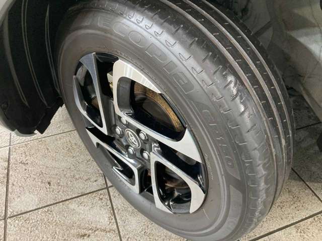 トヨタ シエンタ　ハイブリッド ハイブリッド １．５ Ｚ Ｅ－ＦＯＵＲ ４ＷＤ R5年 (北海道) 99