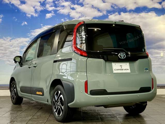 トヨタ シエンタ　ハイブリッド ハイブリッド １．５ Ｚ Ｅ－ＦＯＵＲ ４ＷＤ R5年 (北海道) 99