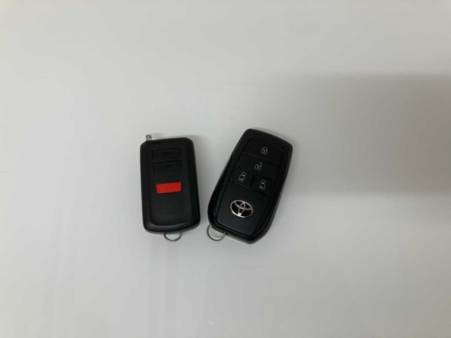 トヨタ ノア ２．０ Ｓ－Ｇ ４ＷＤ R5年 (北海道) 99