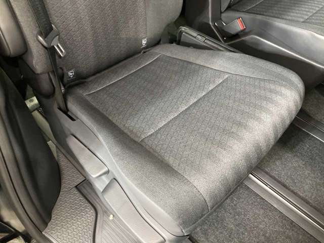 トヨタ ノア ２．０ Ｓ－Ｇ ４ＷＤ R5年 (北海道) 99