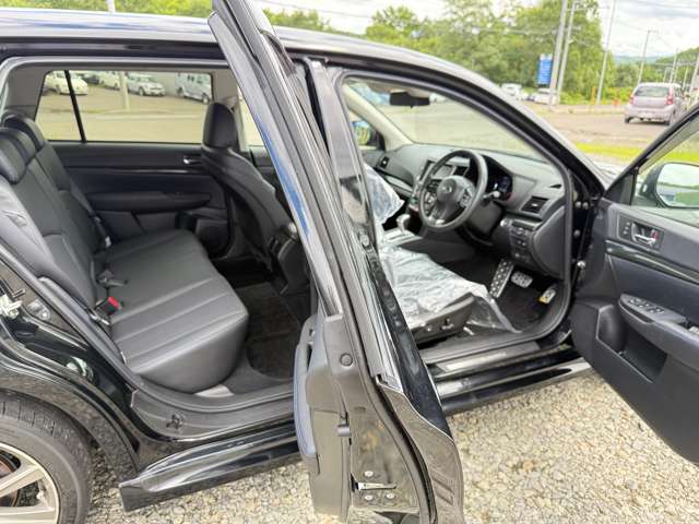 スバル レガシィツーリングワゴン ２．０ ＧＴ ＤＩＴ アイサイト ４ＷＤ H26年 (北海道) 99