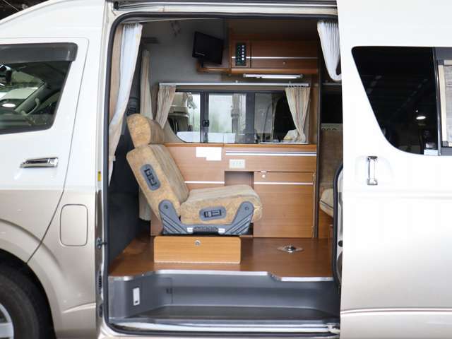 トヨタ ハイエースバン キャンピング H17年 (北海道) 99