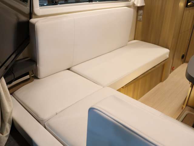 トヨタ カムロード キャンピング R7年 (北海道) 99