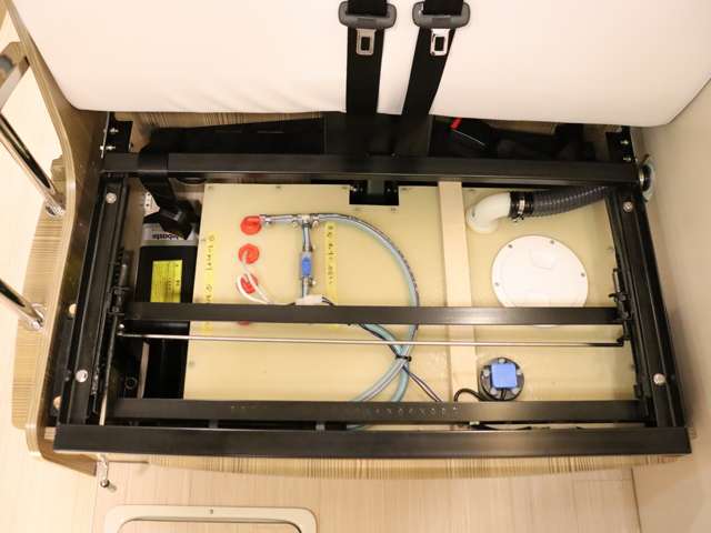 トヨタ カムロード キャンピング R7年 (北海道) 99